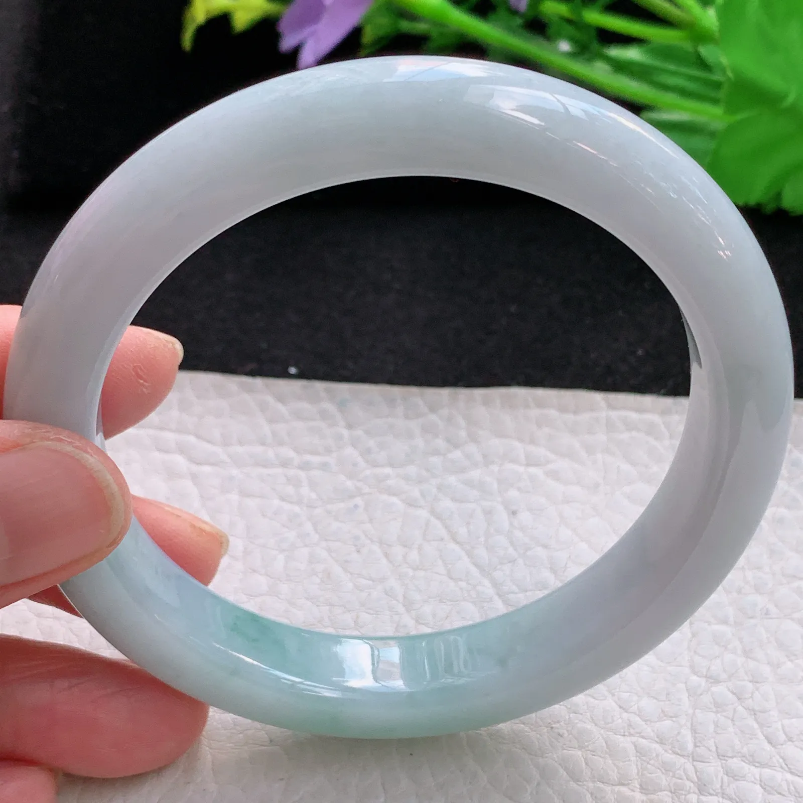 hy大圈口62*11.8*9.2平安镯 缅甸翡翠a货精美飘花宽边玉手镯 玉手环