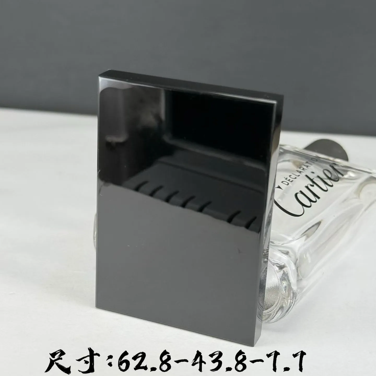 精品墨翠无事牌 种好色正 黑度极好 打灯通透 油性十足 尺寸62.8