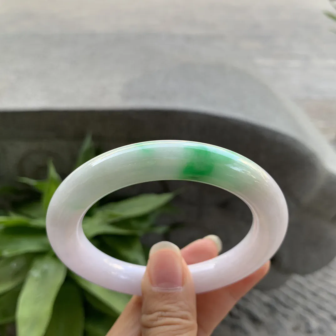 圈口 56.8-10.7【飘绿圆条手镯】圆条56 57可戴