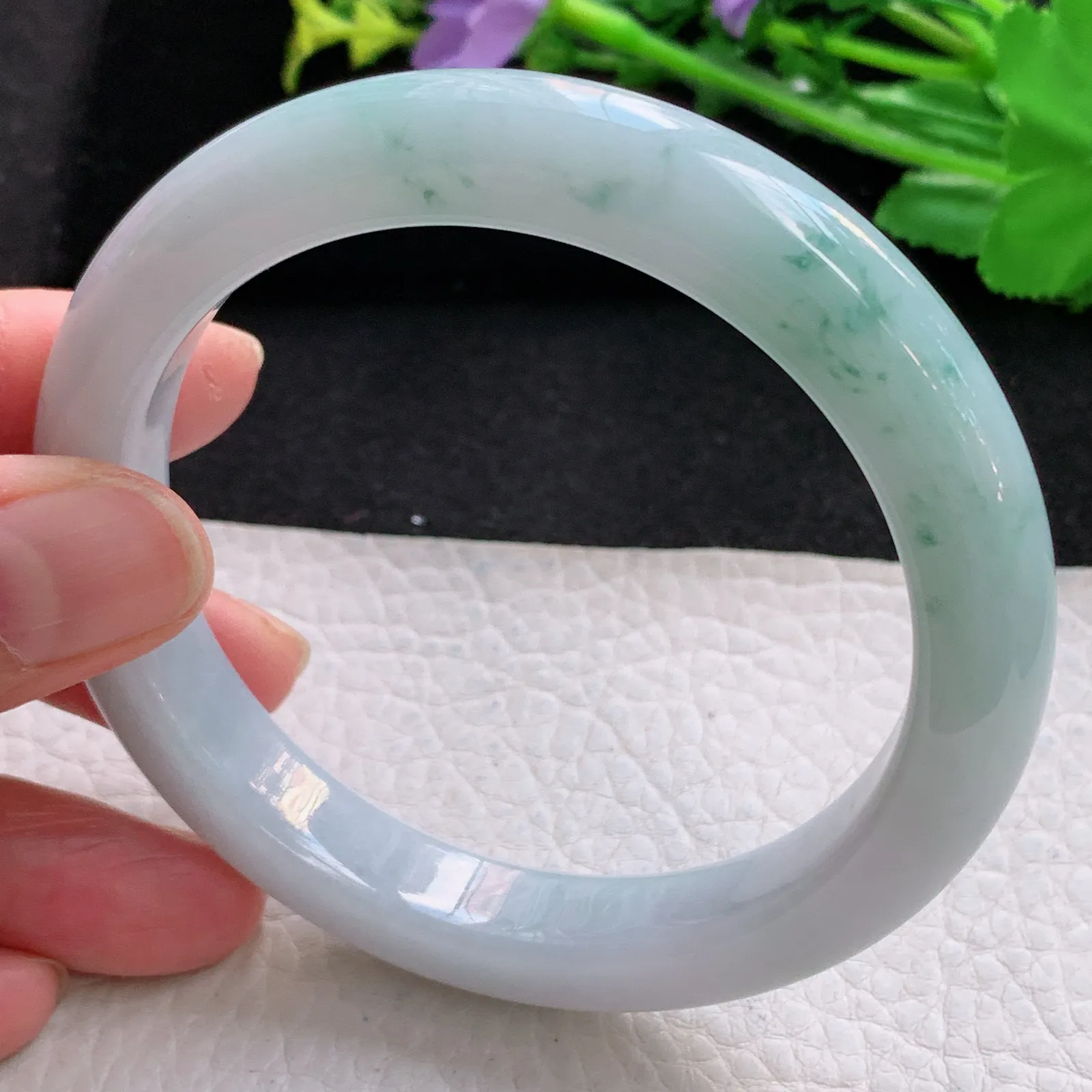 hy大圈口62*11.8*9.2平安镯 缅甸翡翠a货精美飘花宽边玉手镯 玉手环