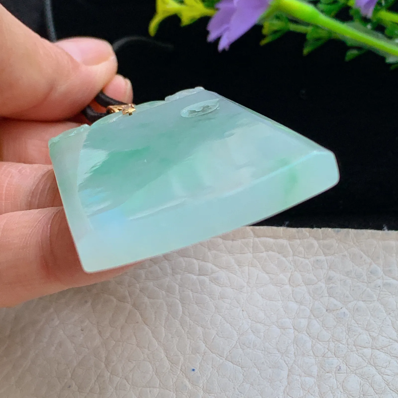 yl实拍59.8*37.2*6.5缅甸翡翠a货冰飘绿平安无事牌玉吊坠 玉挂件