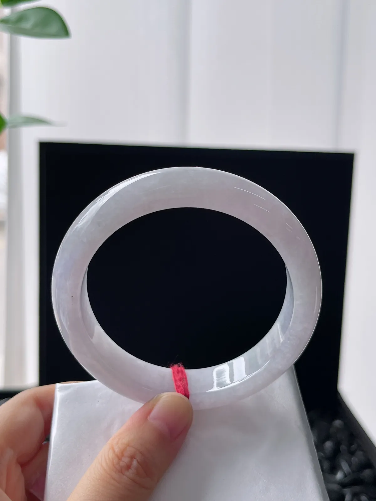 正圈58.8圈口，翡翠糯化种淡紫色手镯