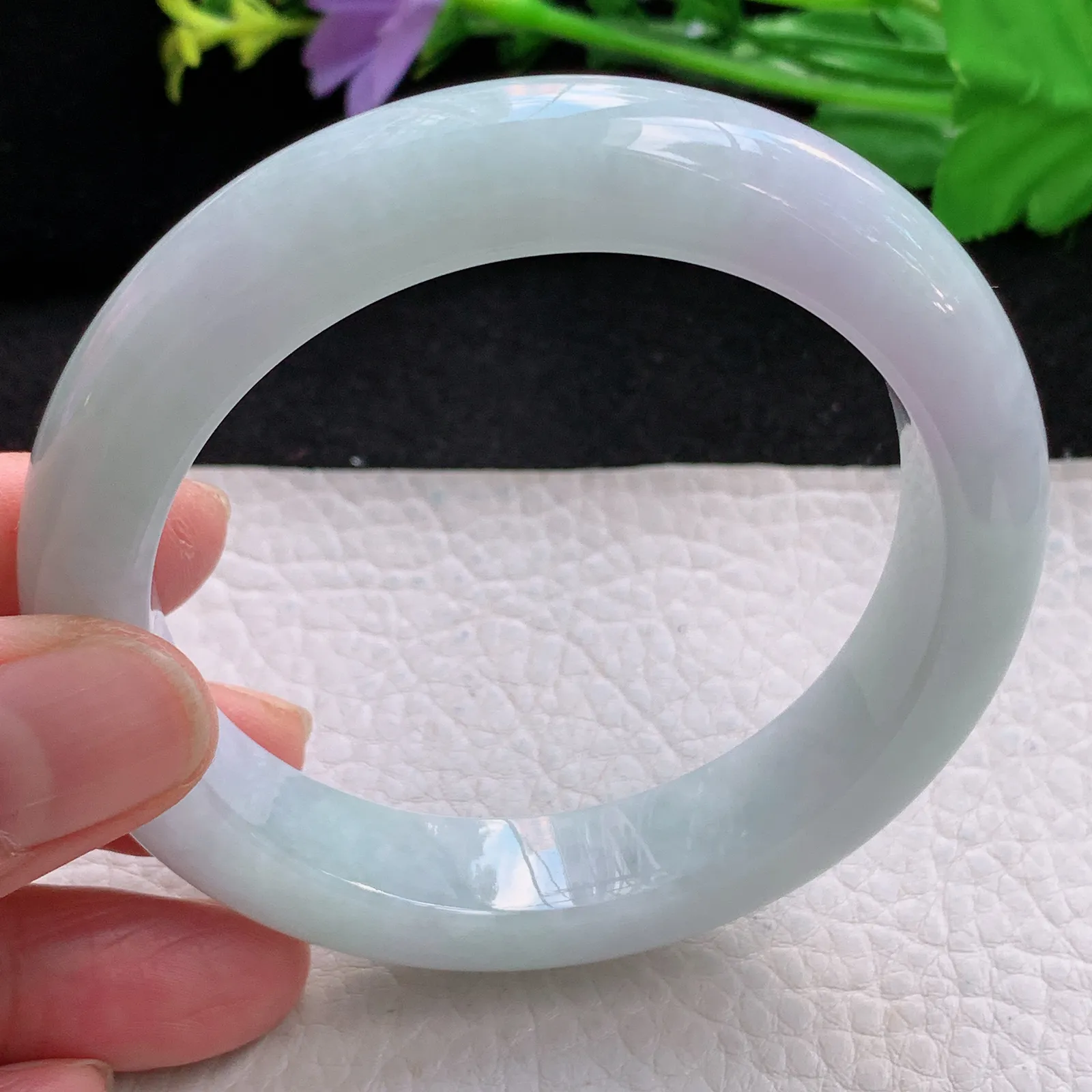 hy自然光57.5*12.6*9.5平安镯 缅甸翡翠a货精美淡春彩宽边玉手镯 玉手环