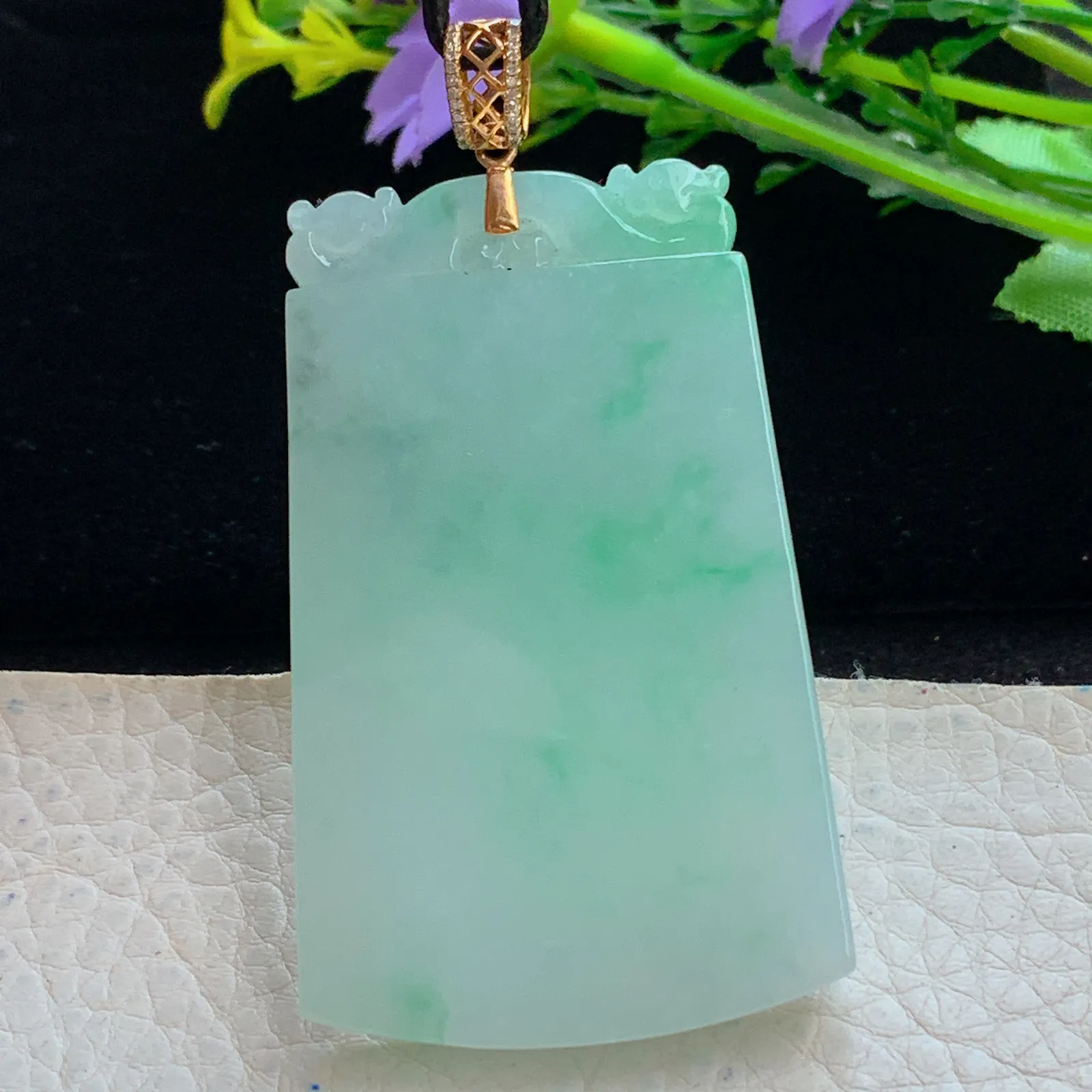 yl实拍59.8*37.2*6.5缅甸翡翠a货冰飘绿平安无事牌玉吊坠 玉挂件