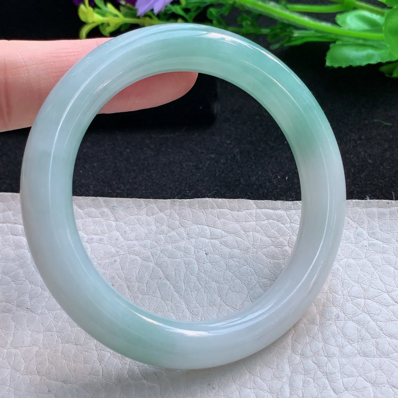 ss自然光53*9.6*9.3美人镯 缅甸翡翠a货蓝韵圆条玉手镯 玉手环