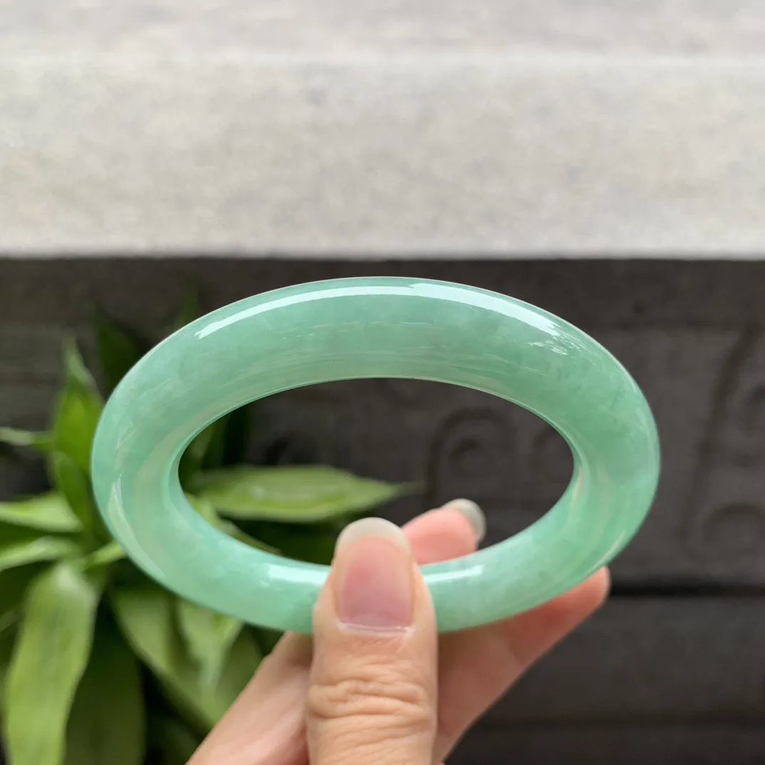 圈口55.4-11.2 【满绿圆条手镯】圆条55  56可戴