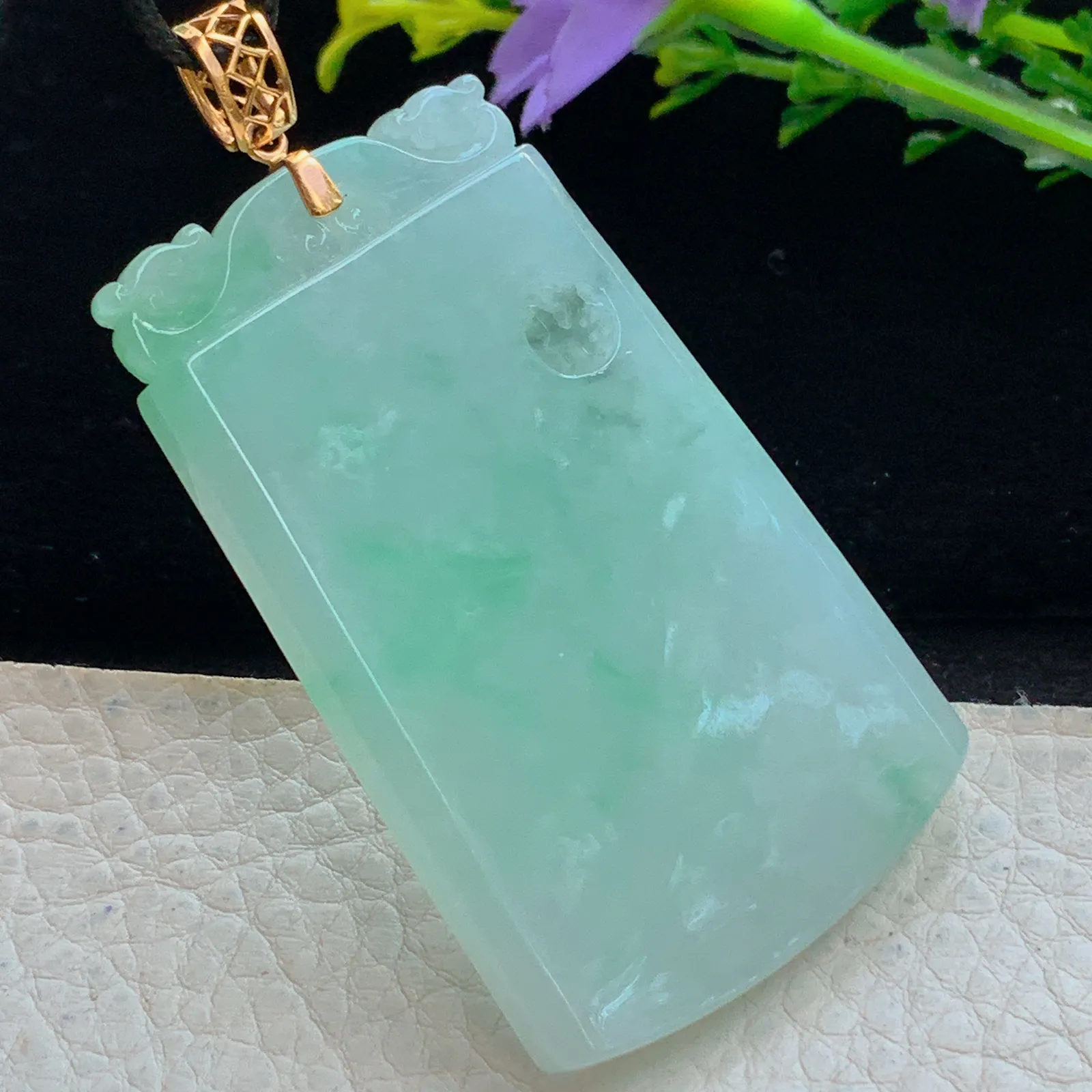 yl实拍59.8*37.2*6.5缅甸翡翠a货冰飘绿平安无事牌玉吊坠 玉挂件