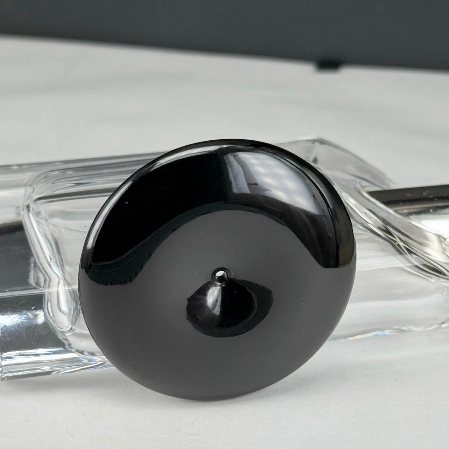 精品墨翠平安扣 种好色正 黑度极好 打灯通透 油性十足 尺寸47.5