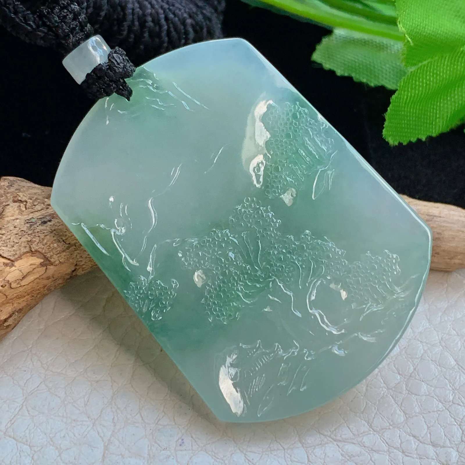 yl实拍49.5*37*6.3缅甸翡翠a货冰润山水 大好河山玉吊坠 玉挂件