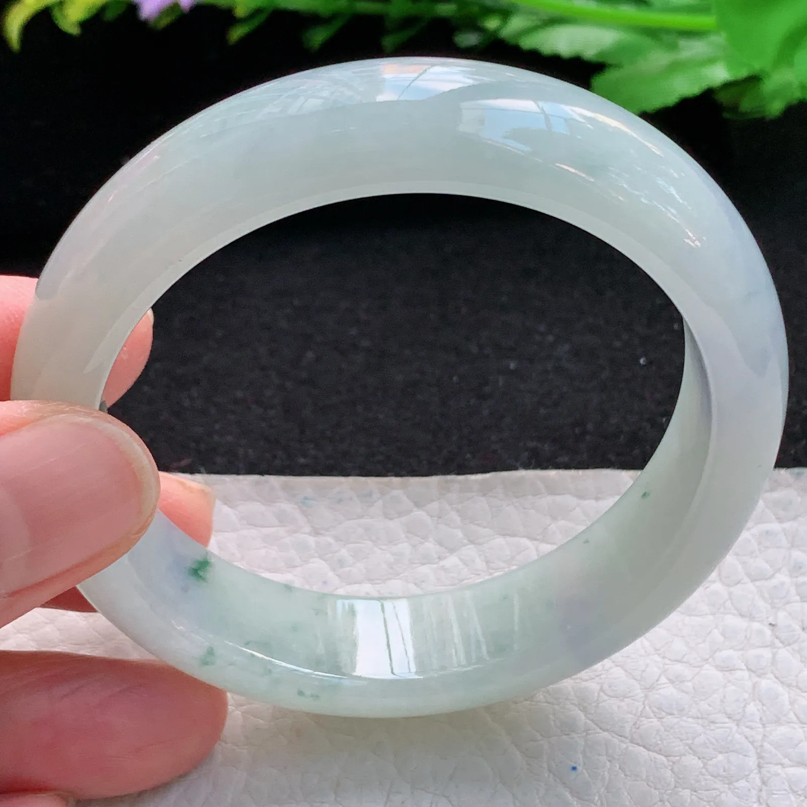 xx自然光54*14.5*8平安镯 缅甸翡翠a货精美冰飘花宽边玉手镯 玉手环