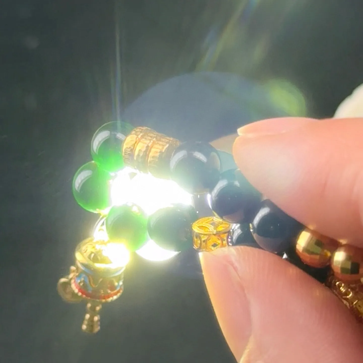 精品18k墨翠手链 种好色正 黑度极好 打灯通透 油性十足 尺寸6.3