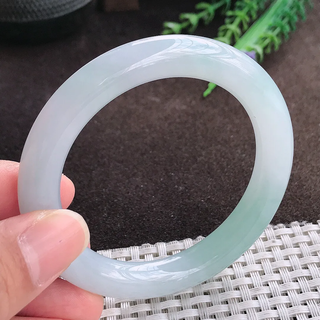 天然a货翡翠53.8/10/9.8老坑冰胶果冻天空蓝圆条手镯翡翠玉手镯