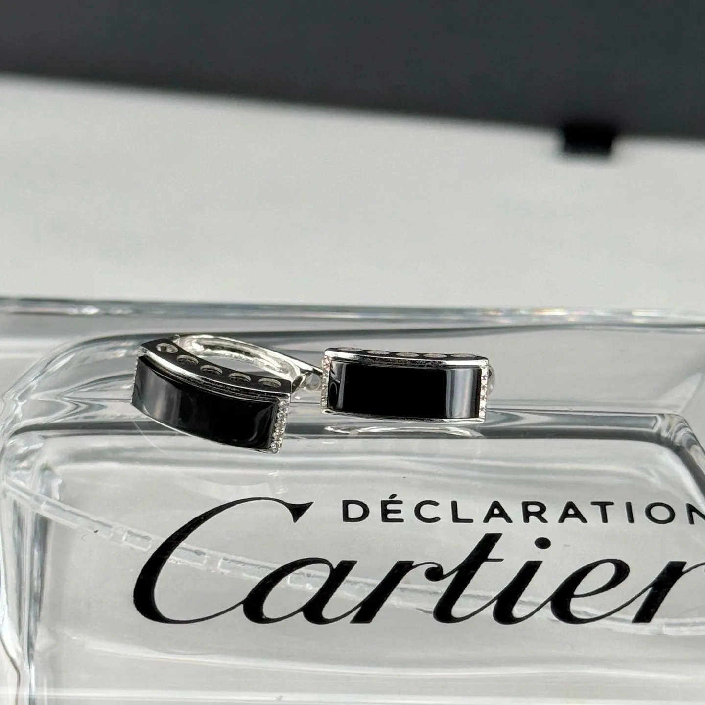 精品墨翠耳包 种好色正 黑度极好 打灯通透 油性十足 尺寸13