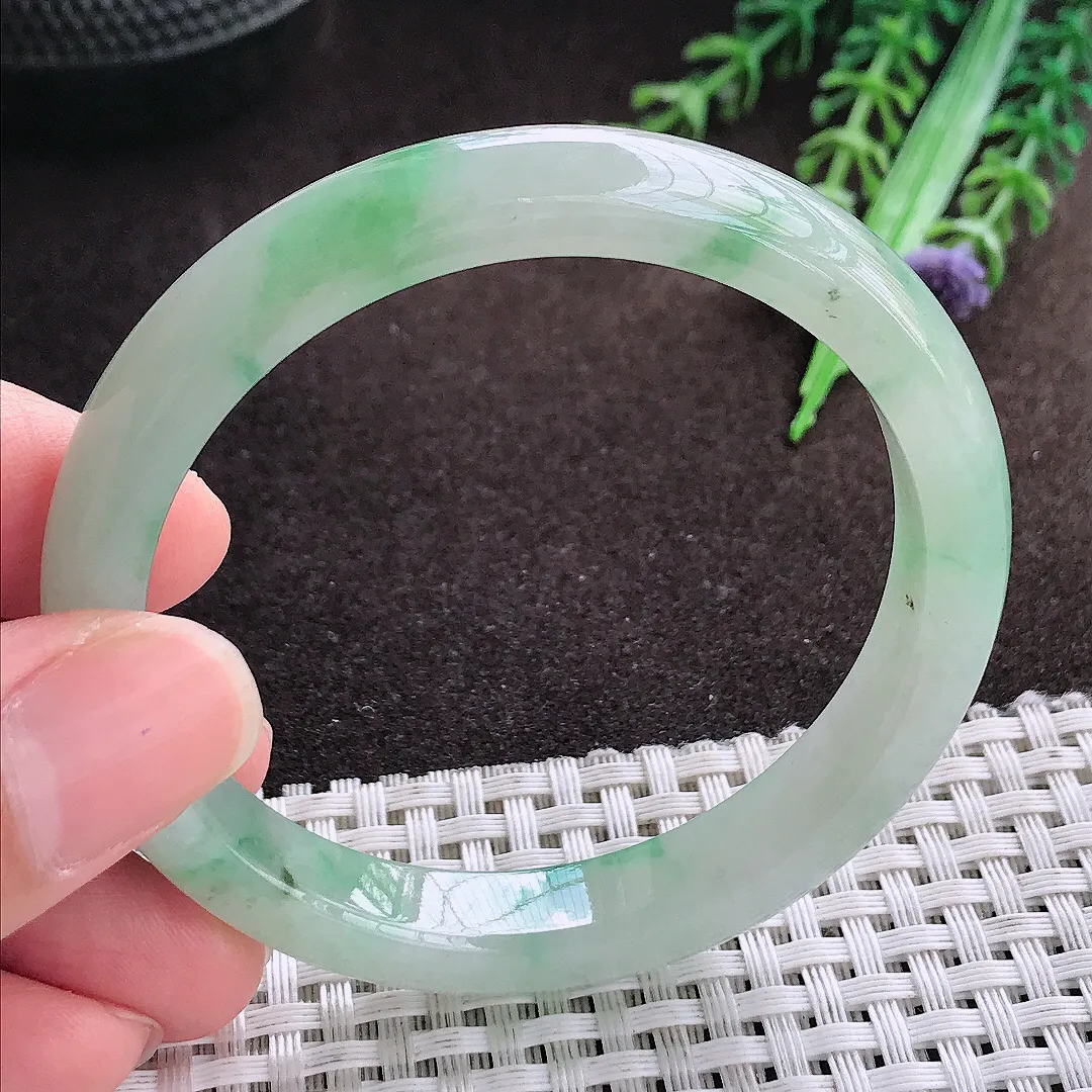 天然a货翡翠54.5/9.6/7.3老坑冰润起胶飘花手镯宽边翡翠玉手镯