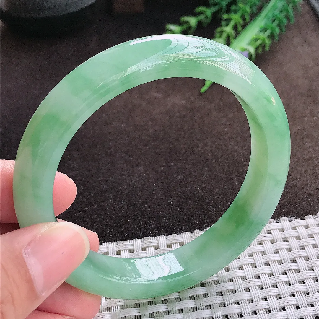 天然a货翡翠59.8/12.6/9老坑冰胶水灵芙蓉种满绿手镯宽边翡翠玉手镯