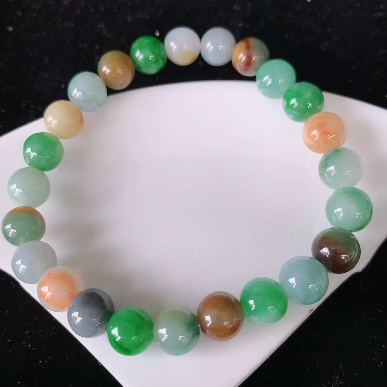 自然光实拍，冰润多宝翡翠手链，多彩翡翠手串，颜色丰富，料子细腻，高档大气，自戴送礼佳品！#41.10取一尺寸7.5mm