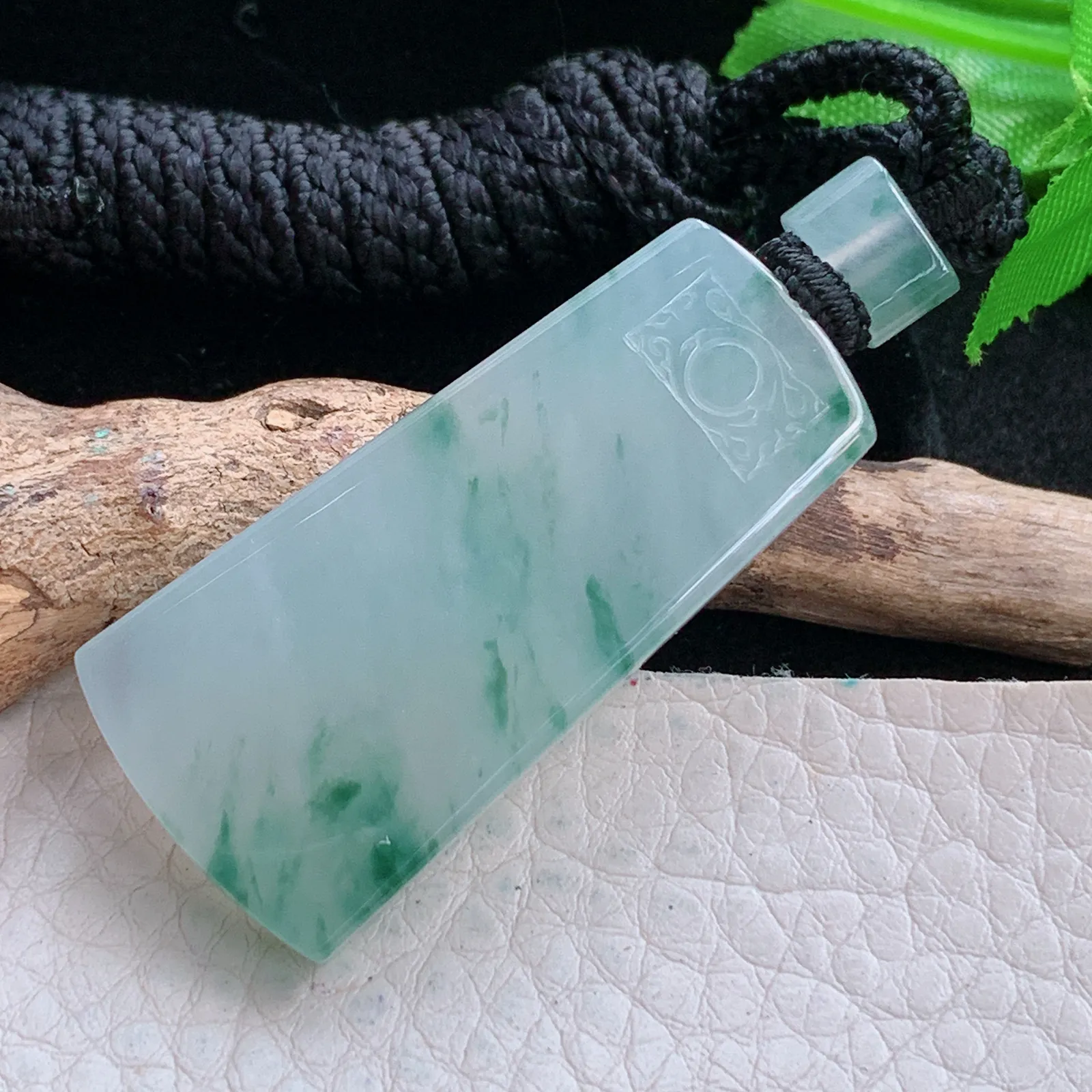 yl实拍41.7*19.8*5.3缅甸翡翠a货冰飘花平安无事牌玉吊坠 玉挂件