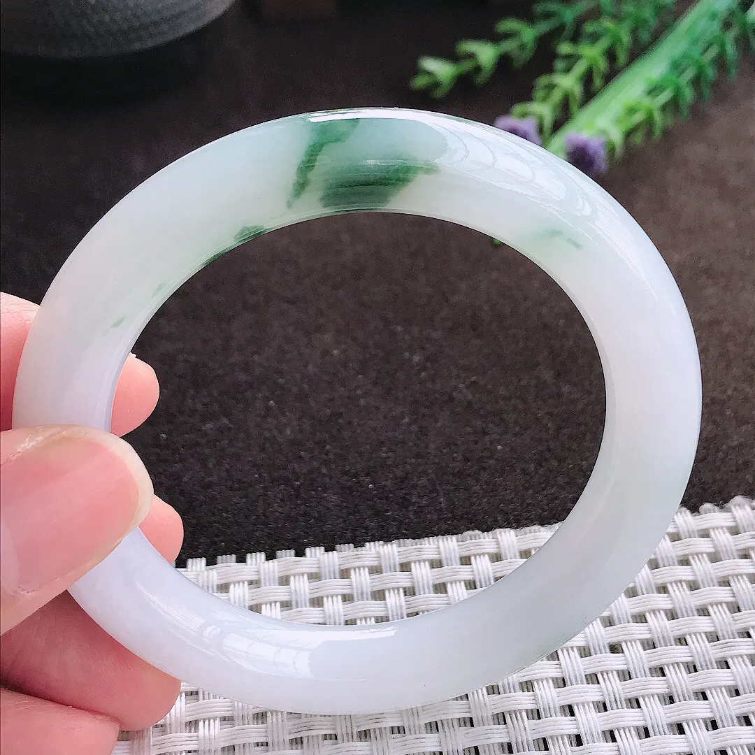 天然a货翡翠54.8/10.3/10老坑冰胶水灵飘花圆条手镯翡翠玉手镯