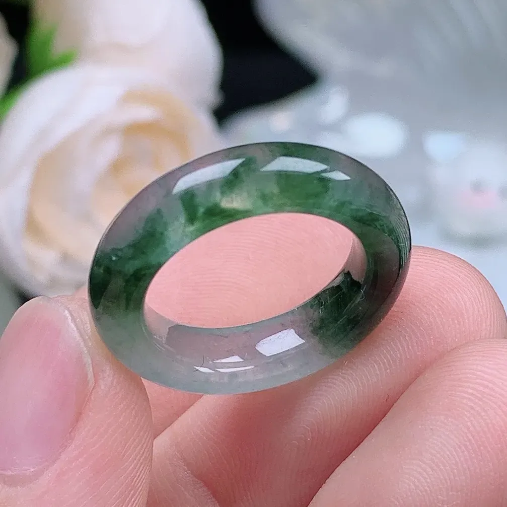 缅甸翡翠老坑冰种水润起胶飘花戒指玉指环  水润通透 尺寸：15.9-5.5-4.1mm 11号圈口3S