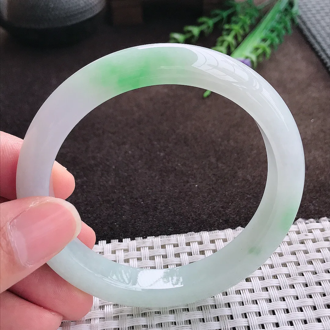天然a货翡翠60/11/8.8老坑冰润起胶飘绿大圈口手镯宽边翡翠玉手镯