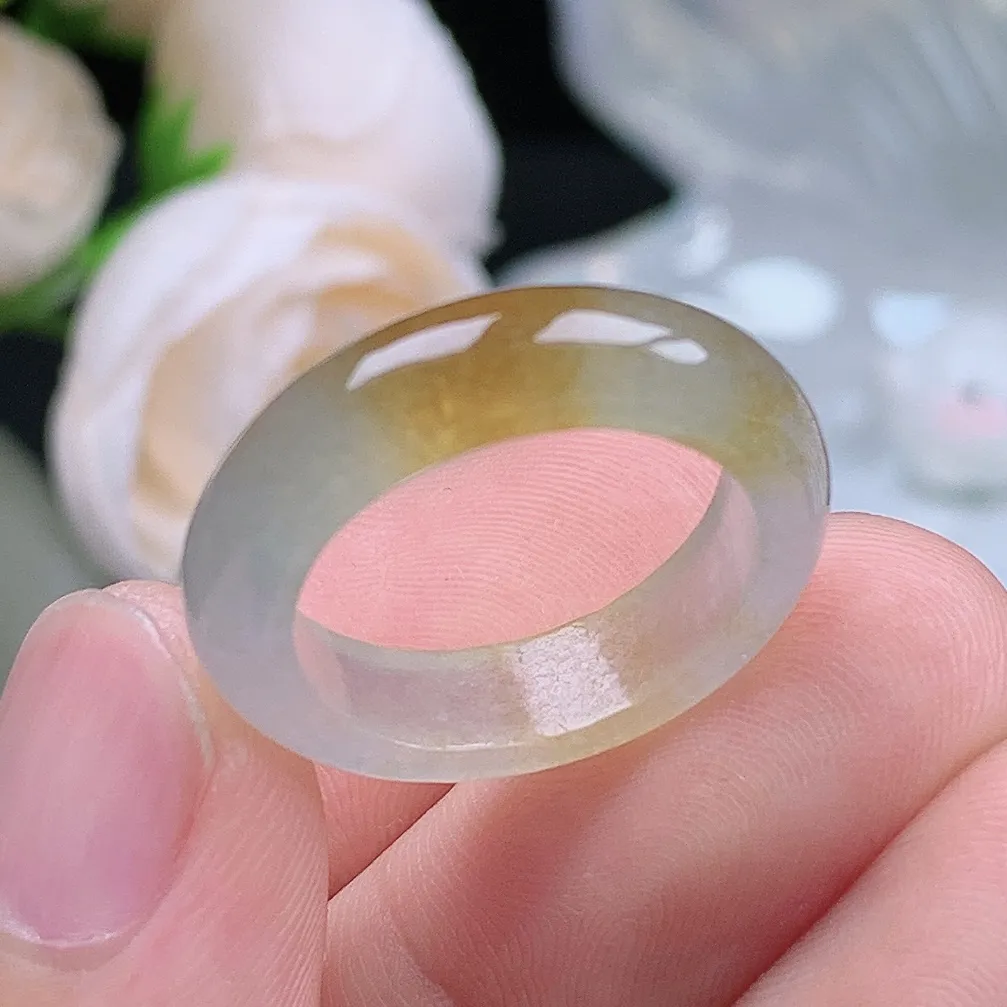 缅甸翡翠老坑冰种翡翠水润起胶冰黄翡戒指玉指环  水润通透 尺寸：17.5-5.4-3.7mm 15号圈口4S