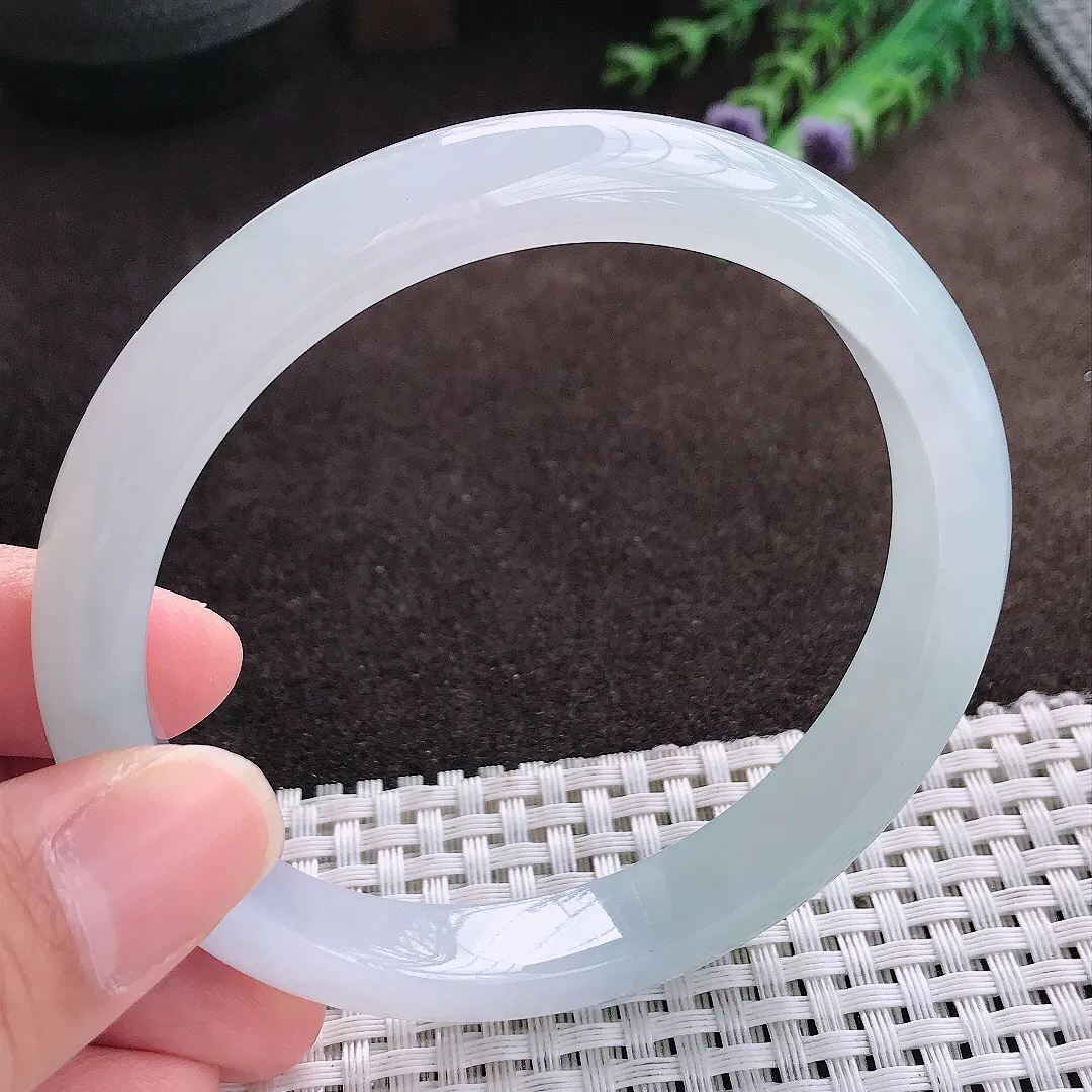 天然a货翡翠63/10.8/8老坑冰胶果冻月光彩大圈口手镯宽边翡翠玉手镯