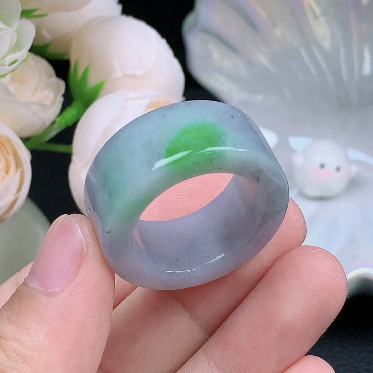 缅甸翡翠老坑种飘绿乌鸡扳指戒指玉指环  水润通透 尺寸：22.2-12.9-5.2mm 29号圈口3S