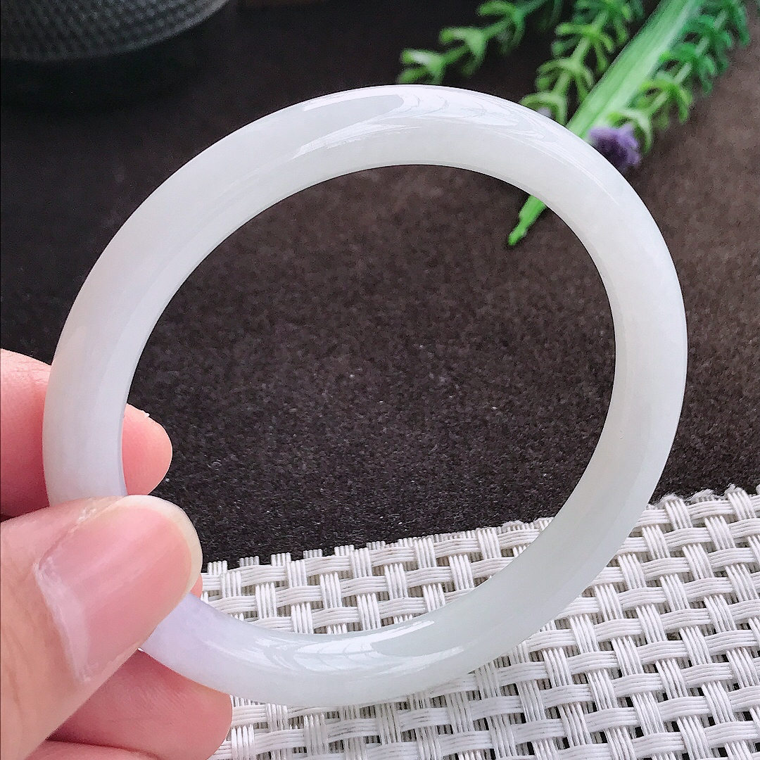 天然a货翡翠55.8/8.2/7.5老坑冰润水灵飘紫罗兰圆条手镯翡翠叮当玉手镯