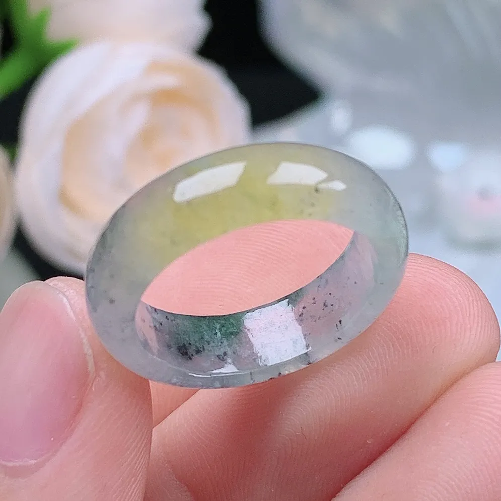 缅甸翡翠老坑冰种多彩冰黄乌鸡戒指玉指环  水润通透 尺寸：17.2-6.2-3mm 14-15号圈口3S