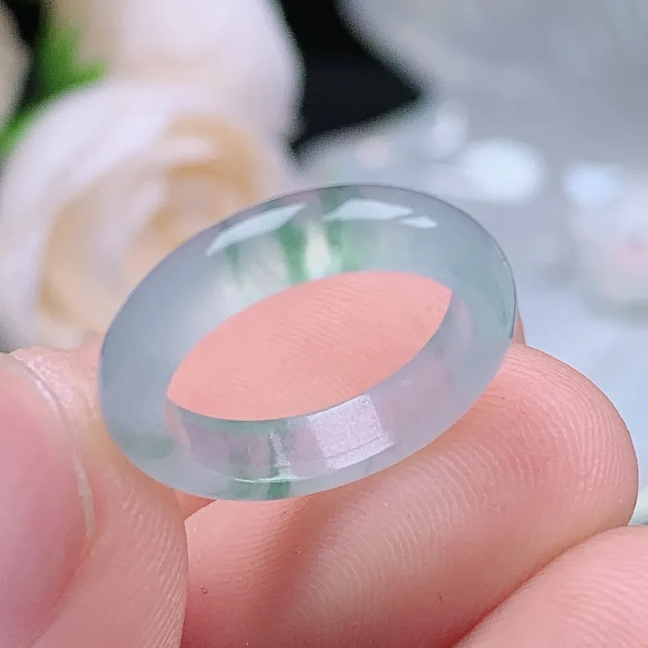 缅甸翡翠老坑冰种翡翠水润起胶飘花戒指玉指环  水润通透 尺寸：14.2-3.9-2.7mm 6号圈口4S