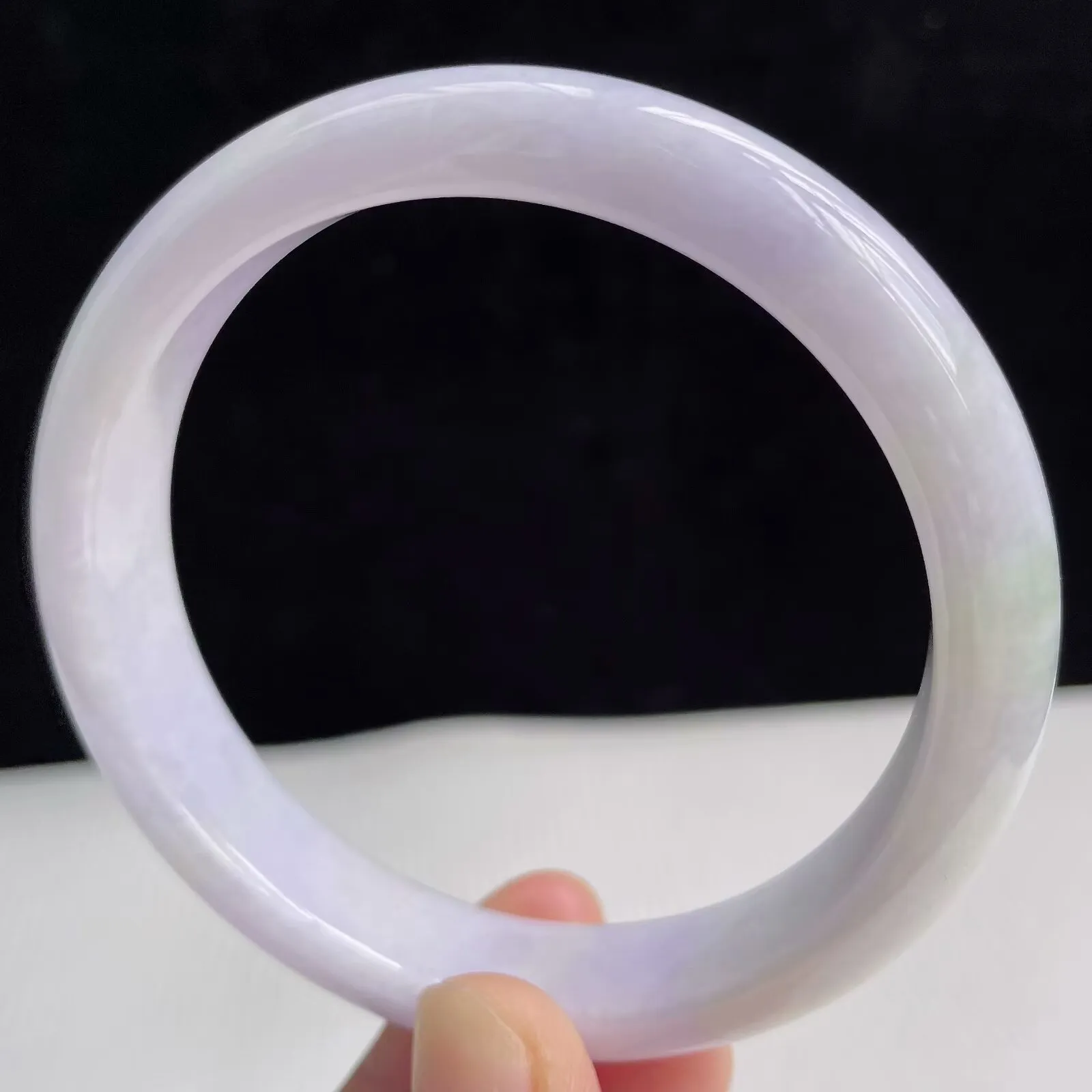 58圈有种有色天然翡翠A货淡紫玉手镯好种水春彩水润手镯50.11g