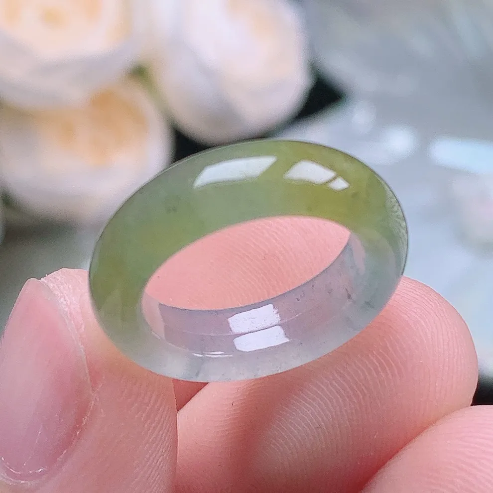 缅甸翡翠老坑冰种起胶乌鸡冰黄翡小圈口戒指玉指环  水润通透 尺寸：14.7-5.6-3.4mm 7号圈口4S