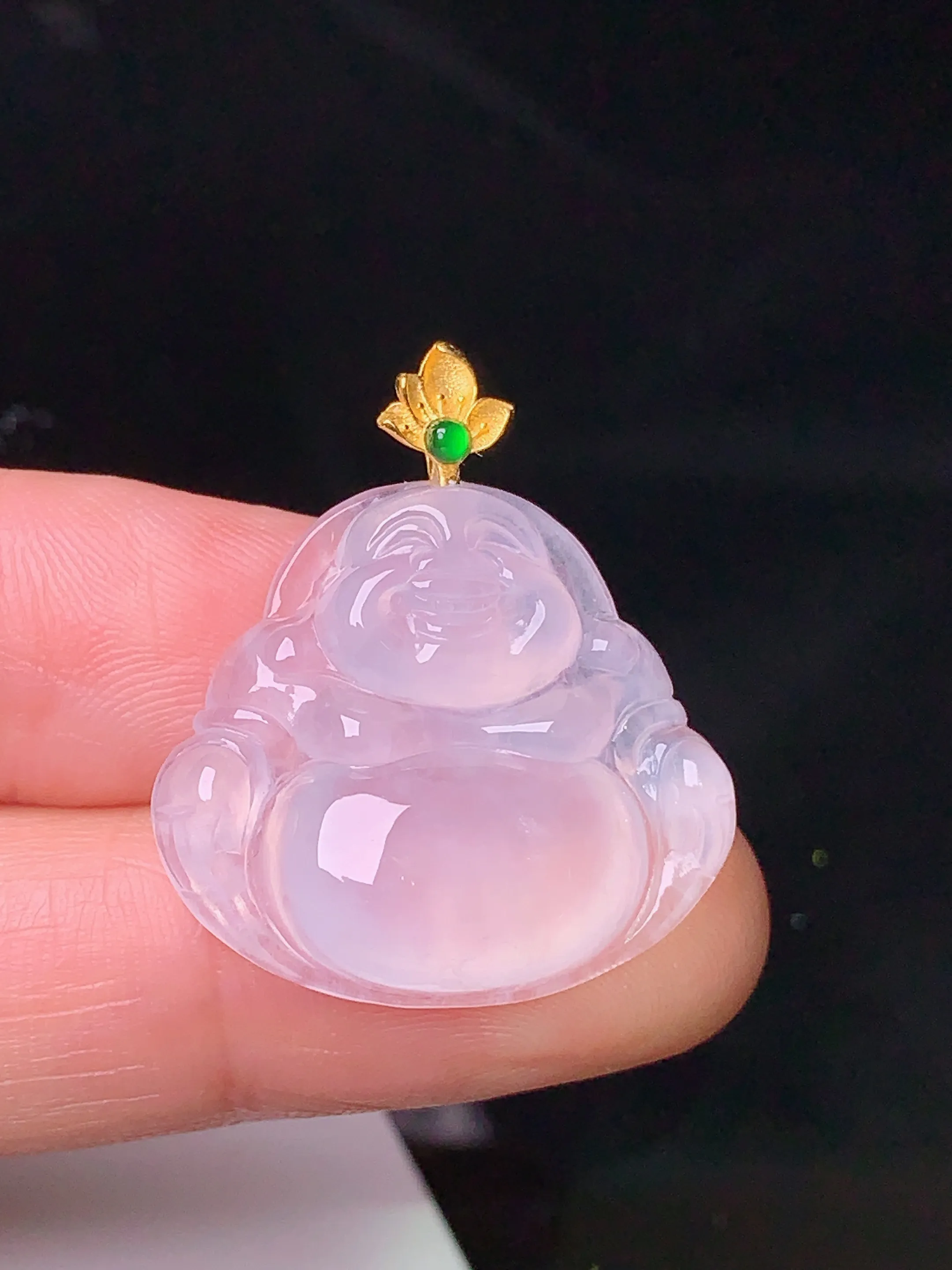 18k金镶嵌冰种平佛公吊坠 玉质细腻 色泽清新艳丽 整体尺寸28.2*24.5*6.3