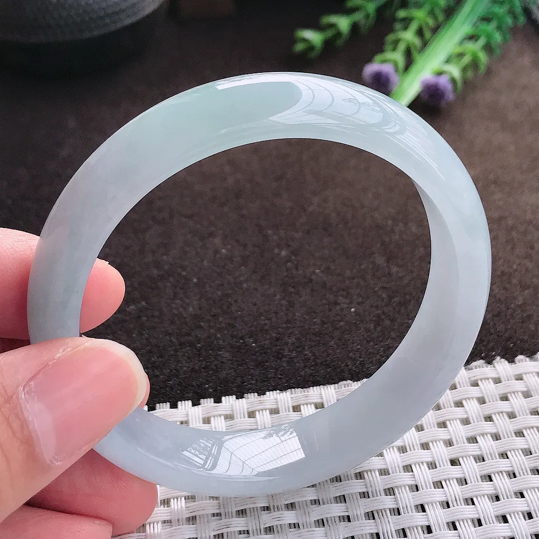 天然a货翡翠56.8/13/7.2老坑冰润起胶天空蓝手镯宽边翡翠玉手镯