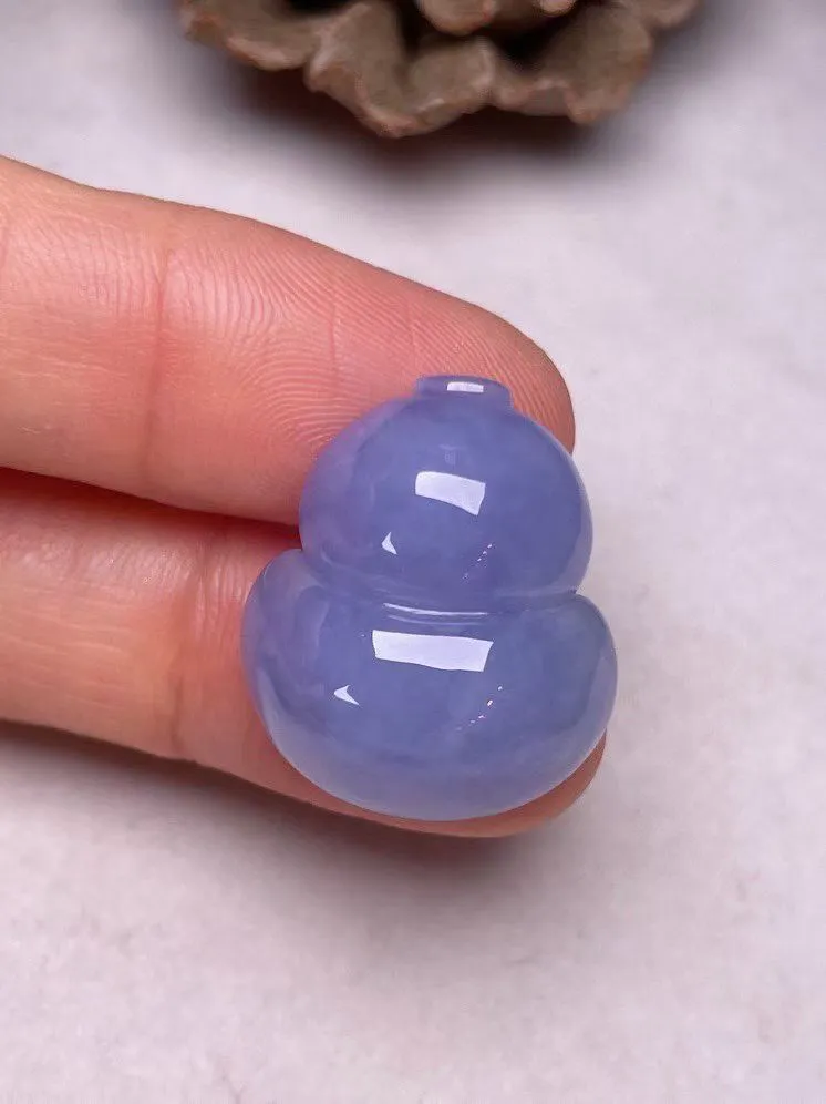 冰糯种紫罗兰【葫芦】吊坠，种水好，玉质细腻 ，卖相好