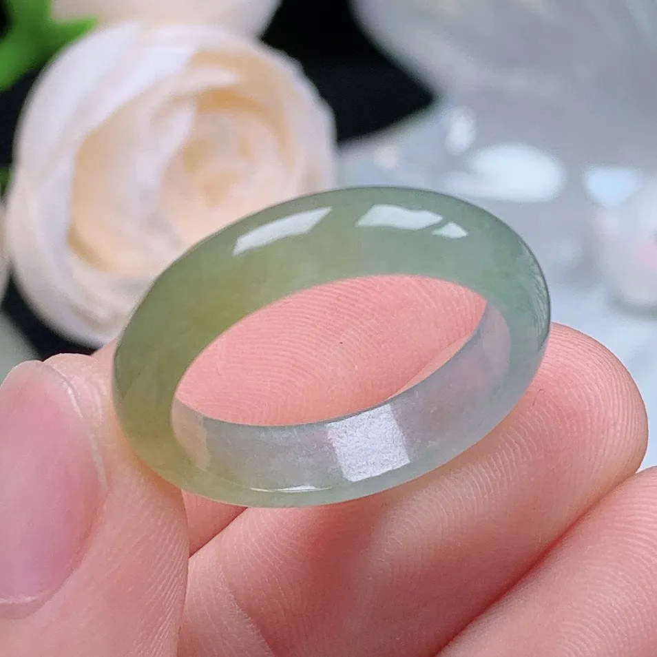 缅甸翡翠老坑种水润起胶半山水冰黄翡戒指玉指环  水润通透 尺寸：19-5.2-3mm 20号圈口3S