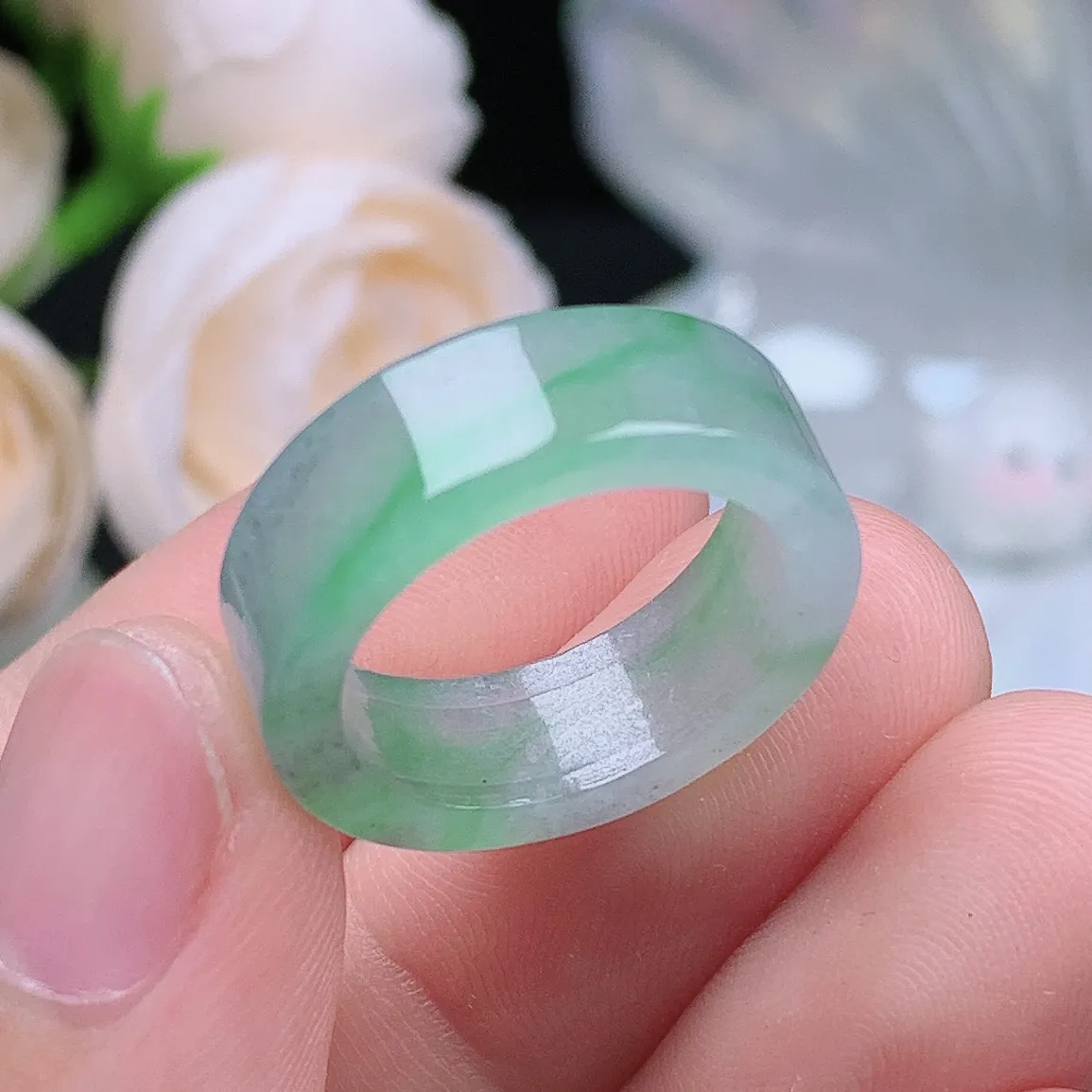 缅甸翡翠老坑冰种飘阳绿方戒戒指玉指环  水润通透 尺寸：17.1-6.8-2.9mm 14号圈口3S