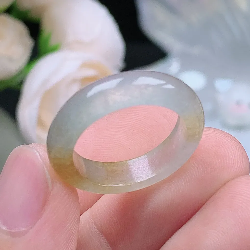 缅甸翡翠老坑冰种翡翠水润起胶冰黄翡戒指玉指环  水润通透 尺寸：17.5-5.4-3.7mm 15号圈口4S