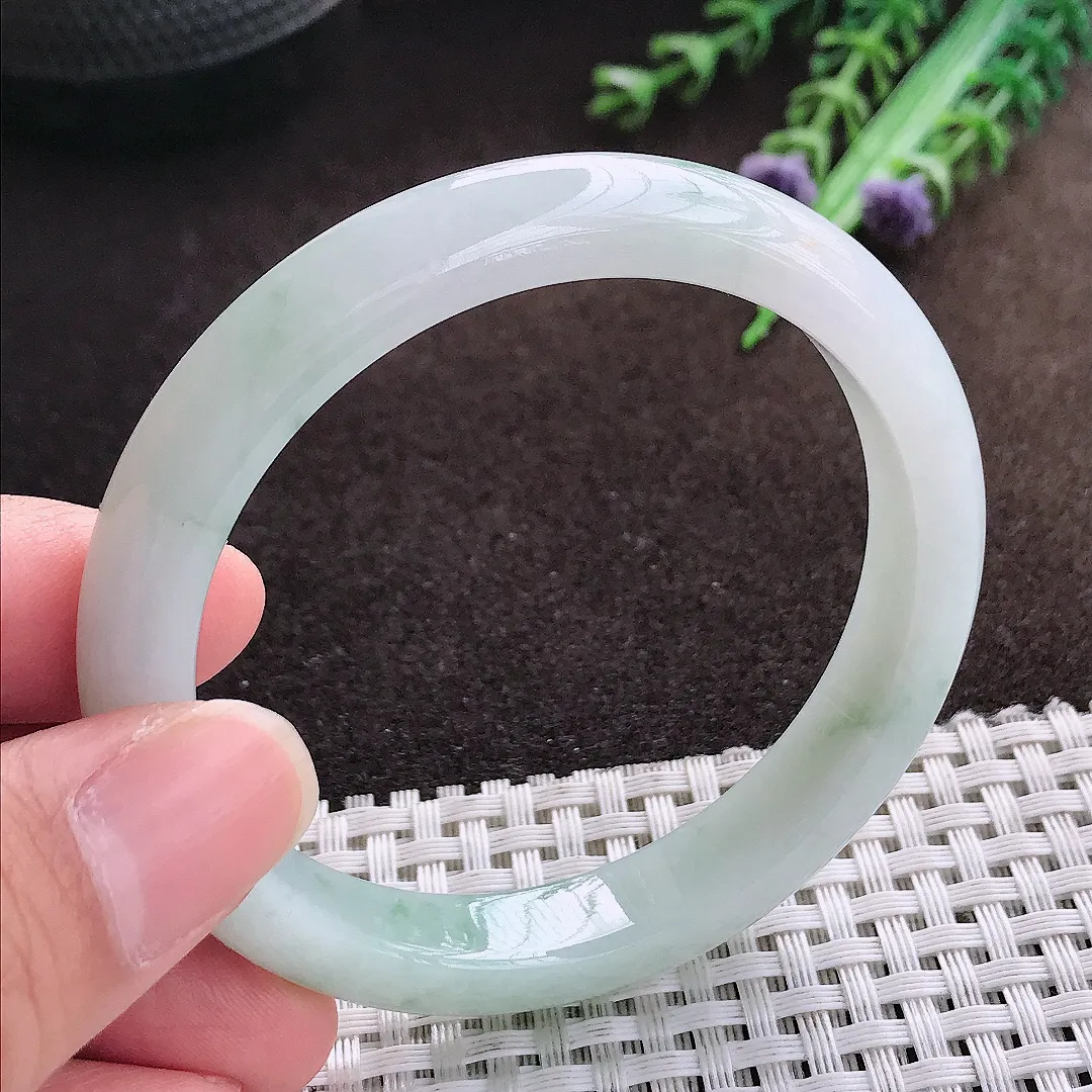 天然a货翡翠55/10/7.2老坑冰润飘花手镯宽边翡翠玉手镯