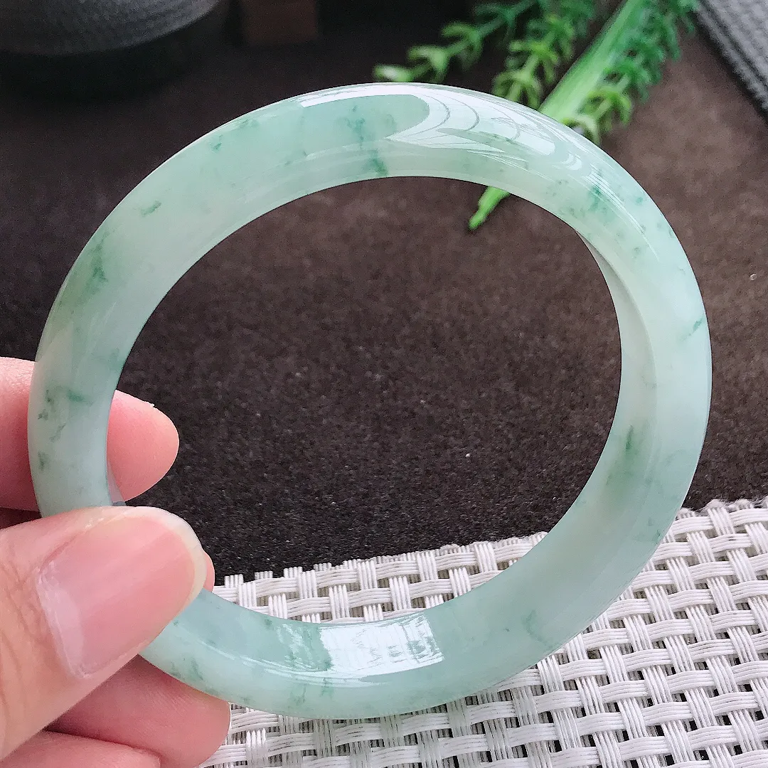 天然a货翡翠60.5/12.2/8大圈口老坑冰润起胶飘花手镯宽边翡翠玉手镯