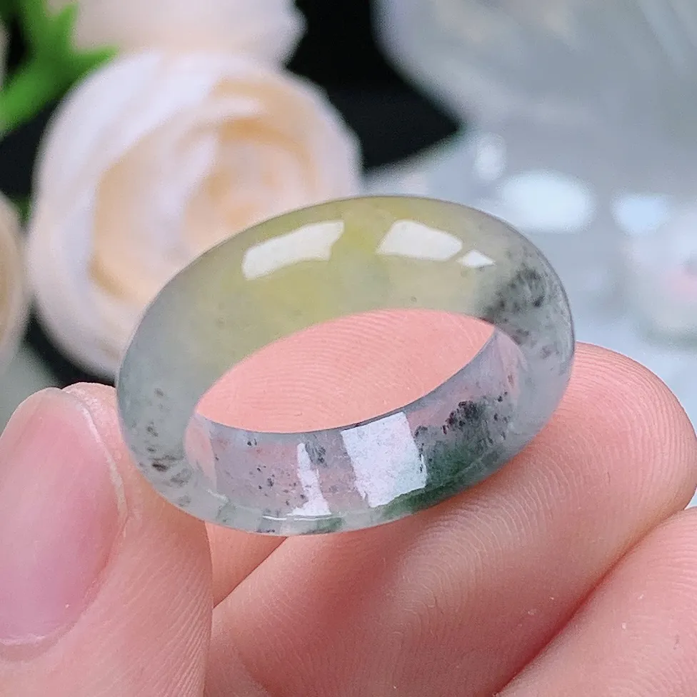 缅甸翡翠老坑冰种多彩冰黄乌鸡戒指玉指环  水润通透 尺寸：17.2-6.2-3mm 14-15号圈口3S