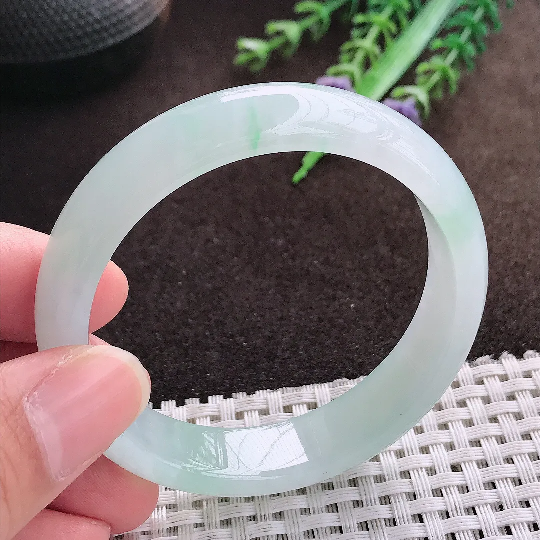 天然a货翡翠52/12.8/6.8老坑冰胶果冻飘花手镯宽小圈口翡翠玉手镯