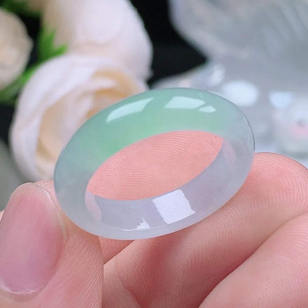 缅甸翡翠老坑种翡翠水润起胶飘绿戒指玉指环  水润通透 尺寸：18.1-5.3-3.1mm 17-18号圈口4S