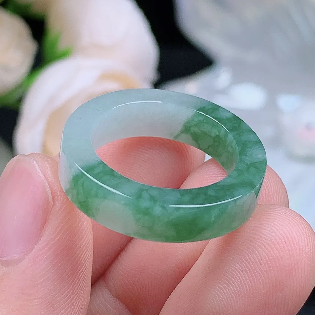 缅甸翡翠老坑种翡翠水润起胶半山水飘花方戒指玉指环  水润通透 尺寸：18.1-5.6-3.8mm 17号圈口4S