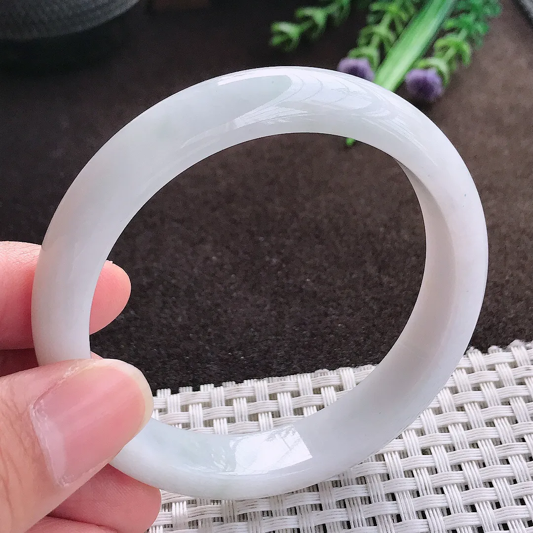 天然a货翡翠57/12.3/7.8老坑秀气温润飘黄翡手镯翡翠玉手镯