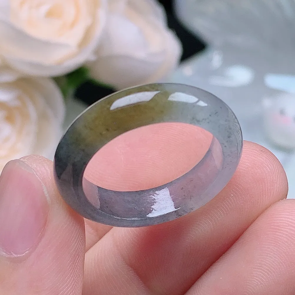 缅甸翡翠老坑冰种水润冰乌鸡戒指玉指环  水润通透 尺寸：19.3-5.8-3.6mm 20-21号圈