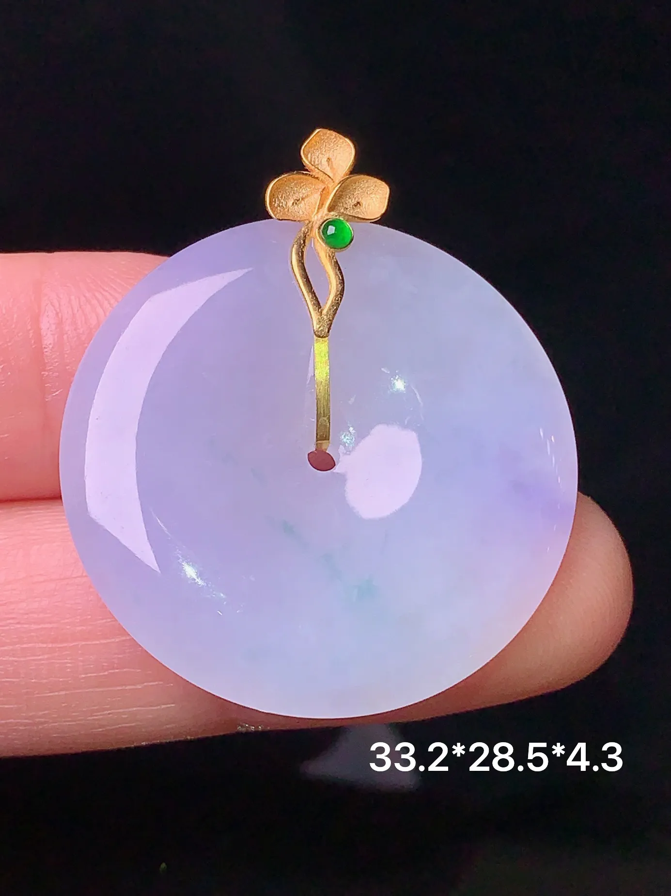 18k金镶嵌紫罗兰平安扣吊坠 玉质细腻 色泽清新艳丽 整体尺寸33.2*28.5*4.3