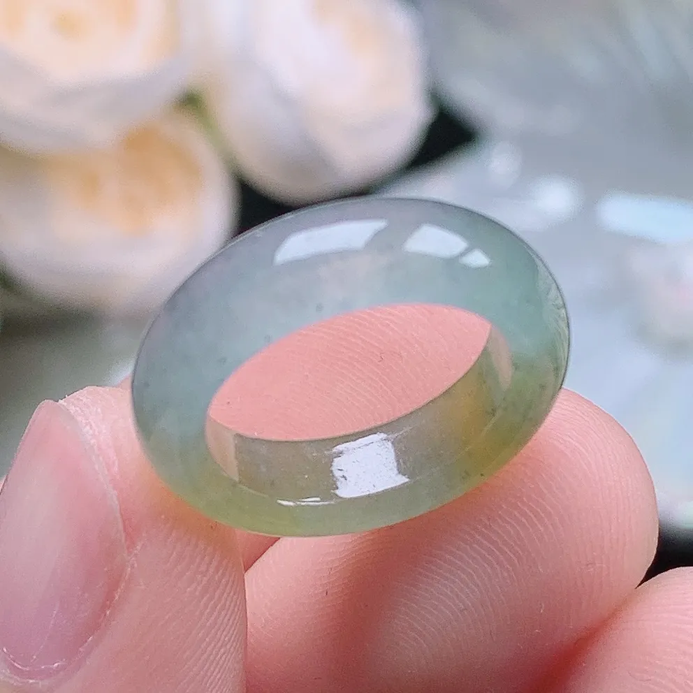 缅甸翡翠老坑冰种起胶乌鸡冰黄翡小圈口戒指玉指环  水润通透 尺寸：14.7-5.6-3.4mm 7号圈口4S