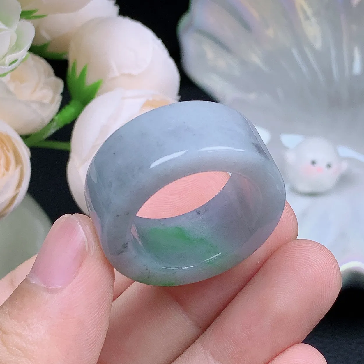 缅甸翡翠老坑种飘绿乌鸡扳指戒指玉指环  水润通透 尺寸：22.2-12.9-5.2mm 29号圈口3S