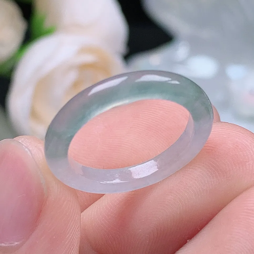 缅甸翡翠老坑冰种翡翠水润起胶细条晴底半山水戒指玉指环  水润通透 尺寸：16.5-3.2-2.9mm 12-13号圈口4S